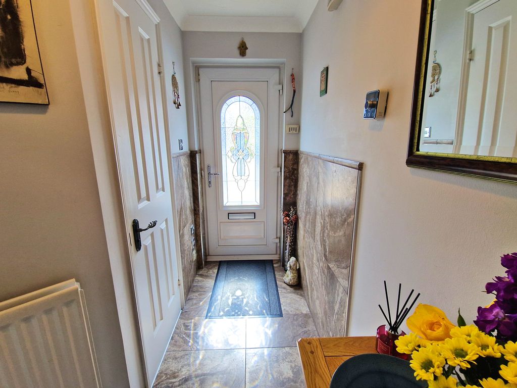 Property photo 3 of 29