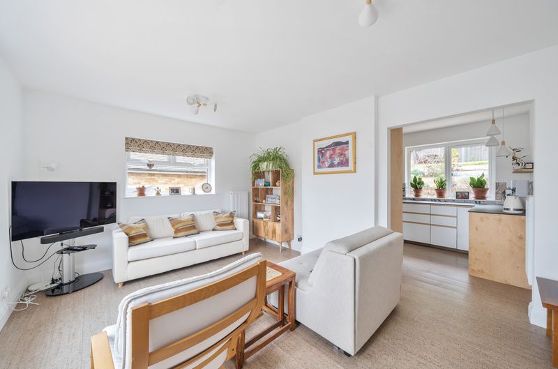 Property photo 2 of 18 Photo 8