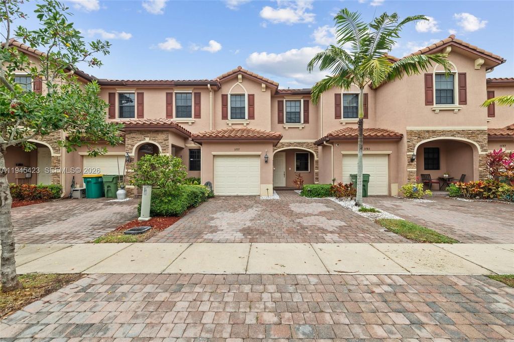 Property photo 1 of 34