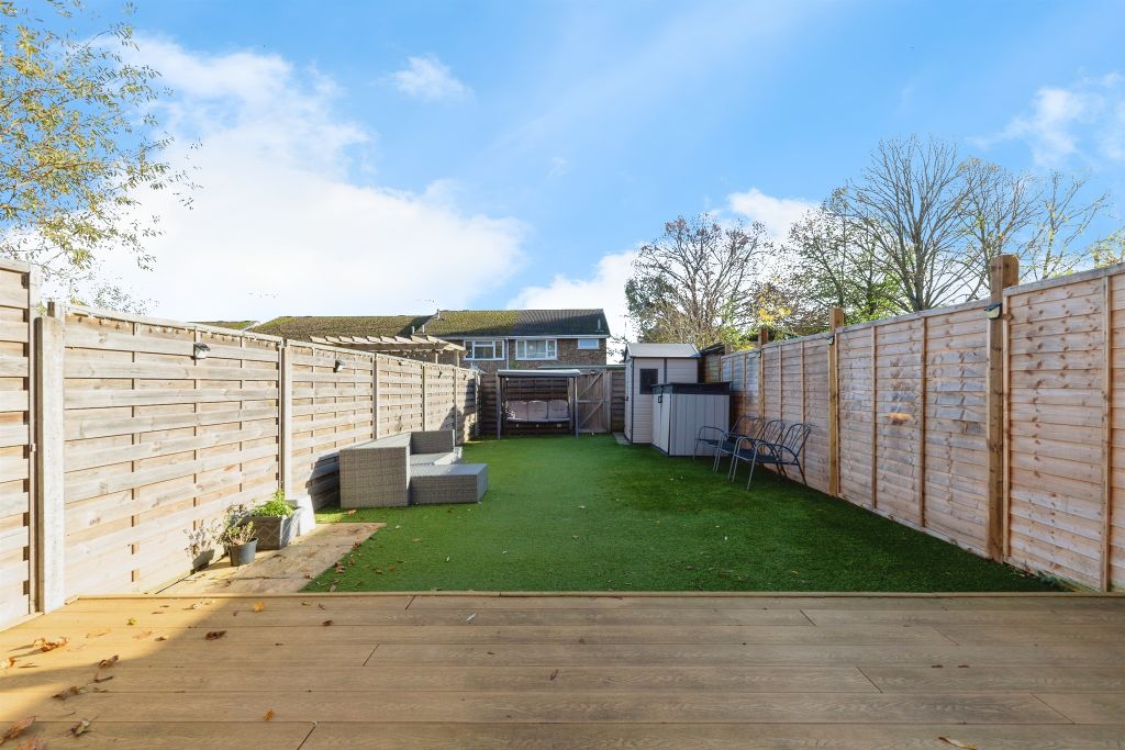 Property photo 2 of 17