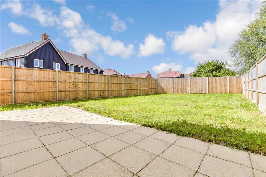 Property photo 3 of 16 Patio / Decking