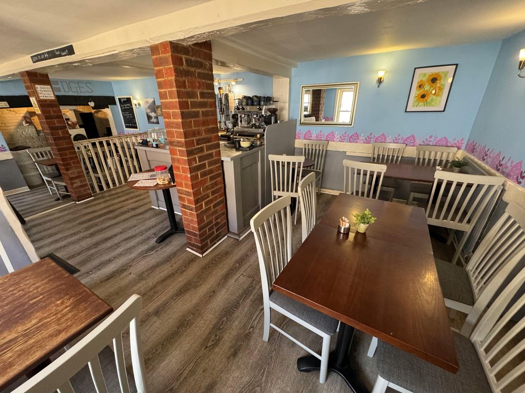 Property photo 2 of 7 16 19 25.Jpg