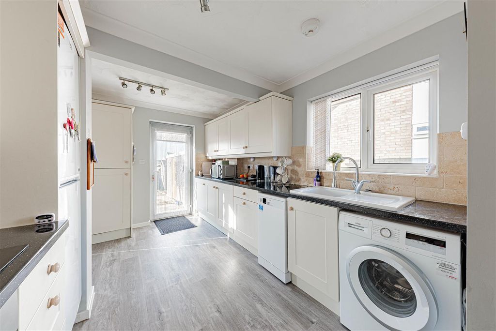 Property photo 3 of 25 L J Imaging-8.Jpg