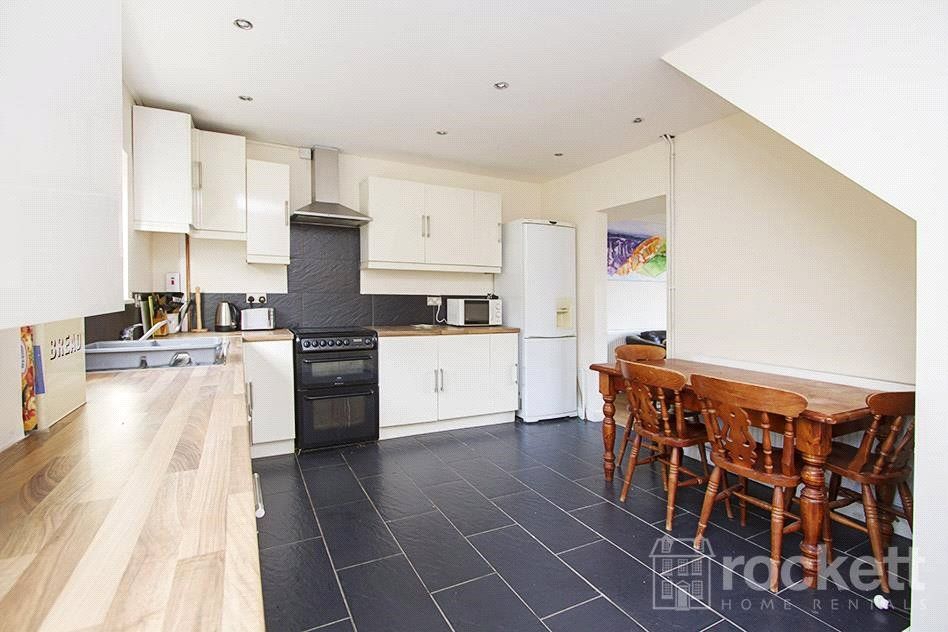 Property photo 3 of 16 Picture No. 03
