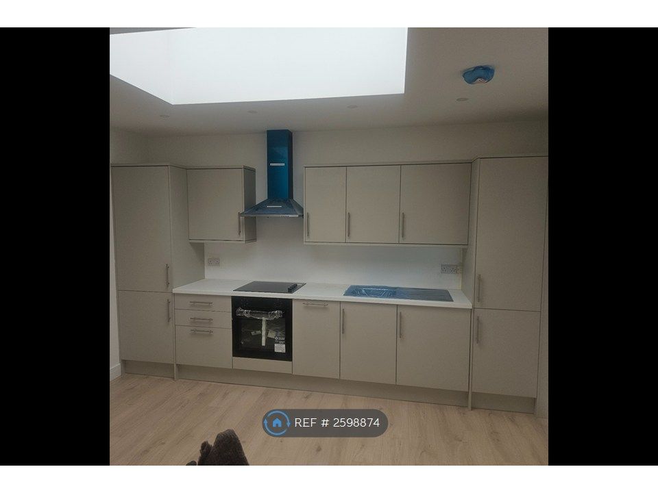 Property photo 3 of 3