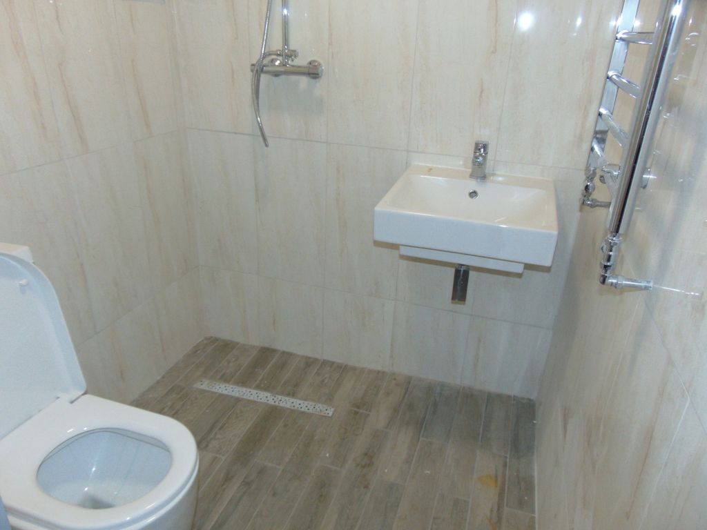 Property photo 2 of 4