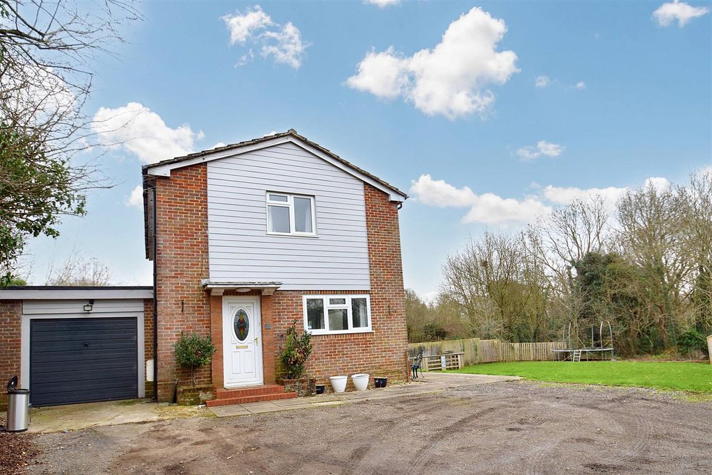 Property photo 1 of 13 External