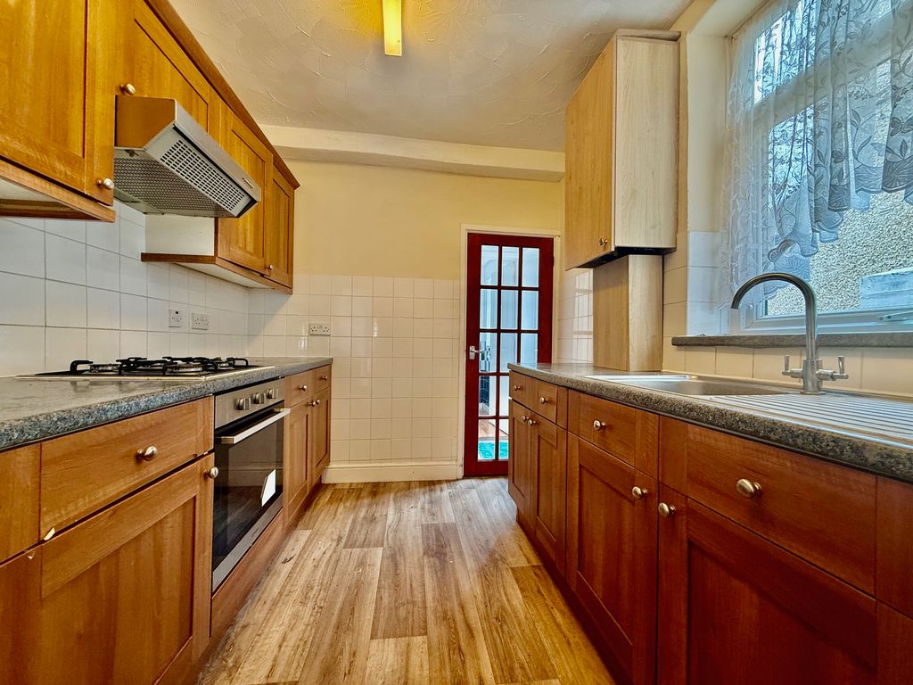 Property photo 1 of 11 Image