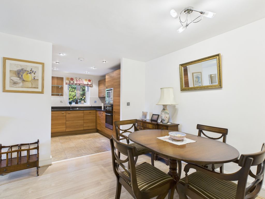 Additional image 15 of 2 bed flat for saleKentwyns Place, Kentwyns Drive, Horsham RH13