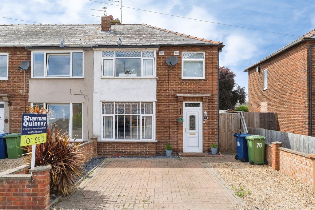 Property photo 1 of 20