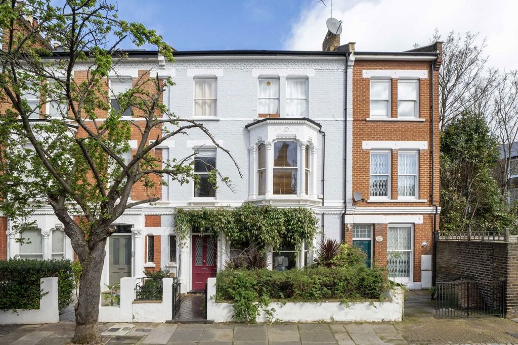 Property photo 1 of 7