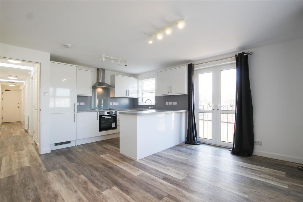 Property photo 2 of 16 Img_8493.Jpg