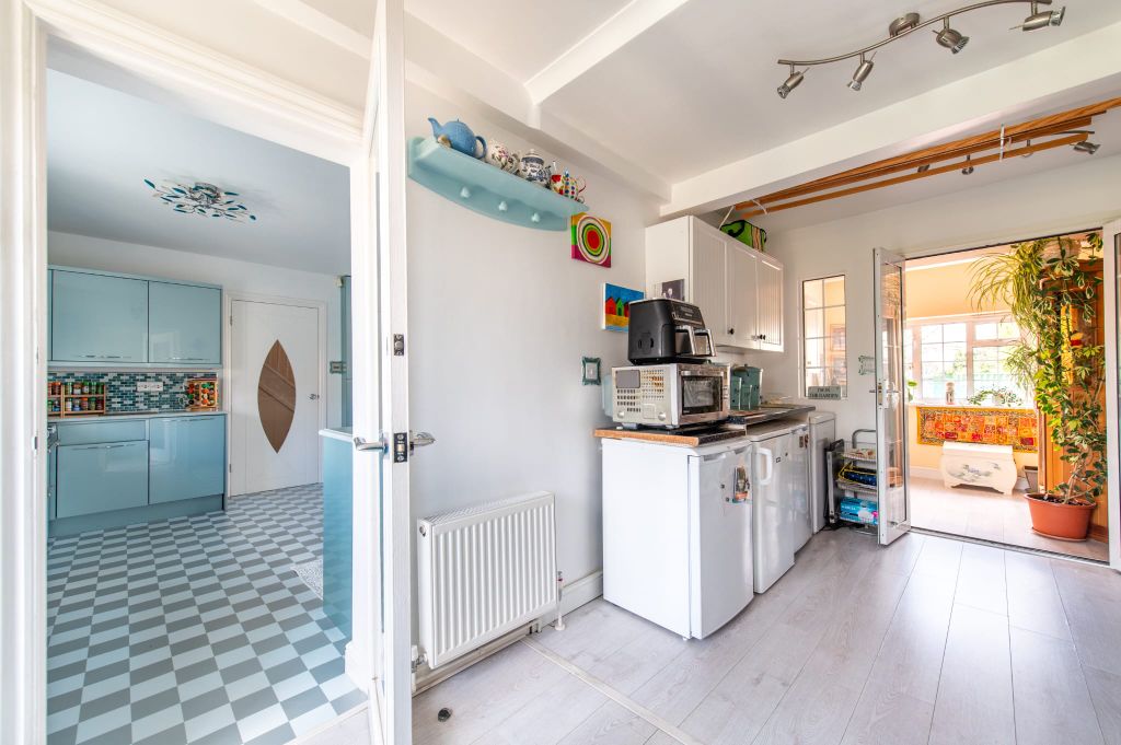 Property photo 3 of 24 Img-20250917-Wa0004