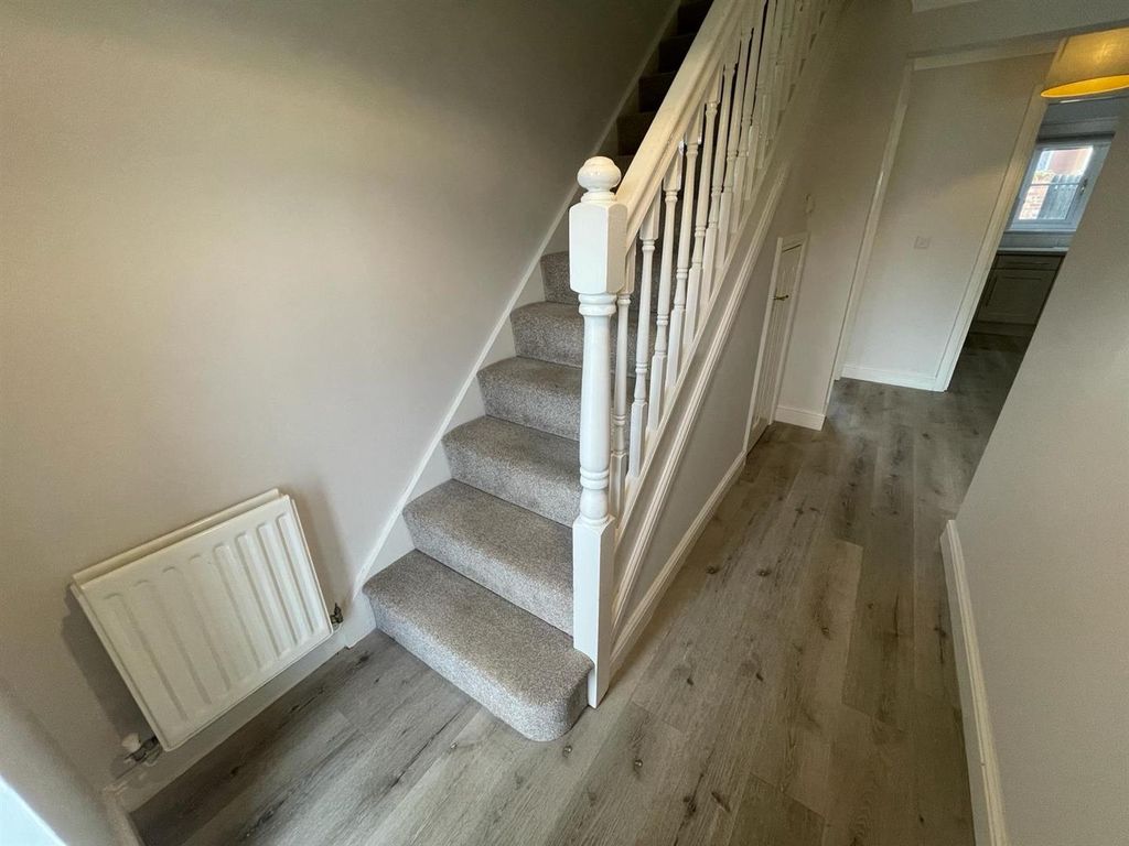 Property photo 3 of 17 1 Hallway Stairs (1).Jpeg