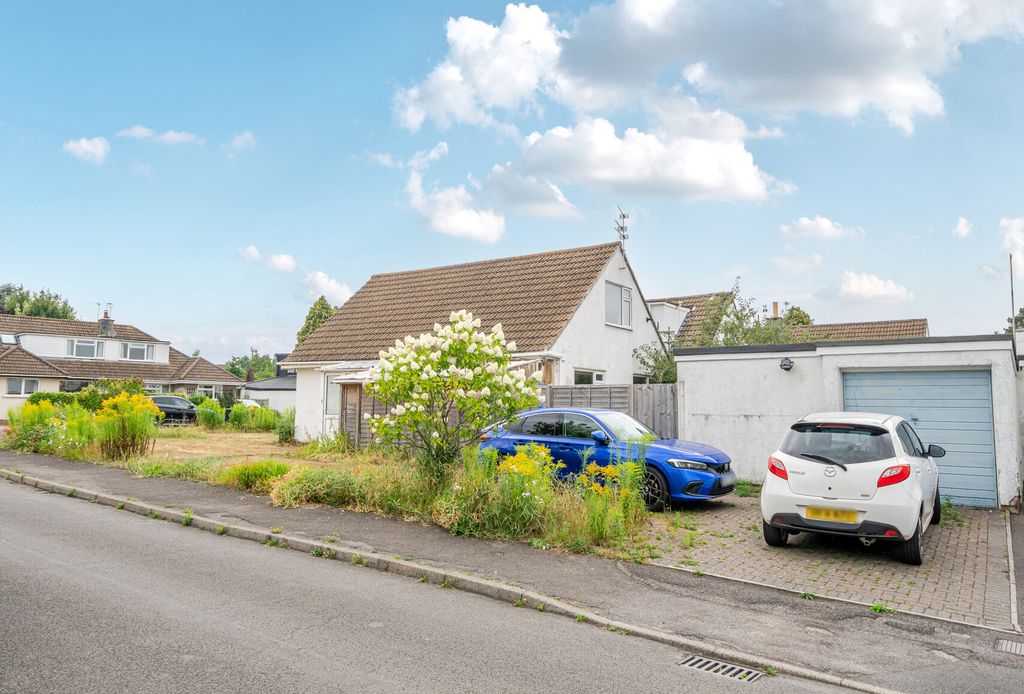 Property photo 2 of 14 1328760-3-6882316...