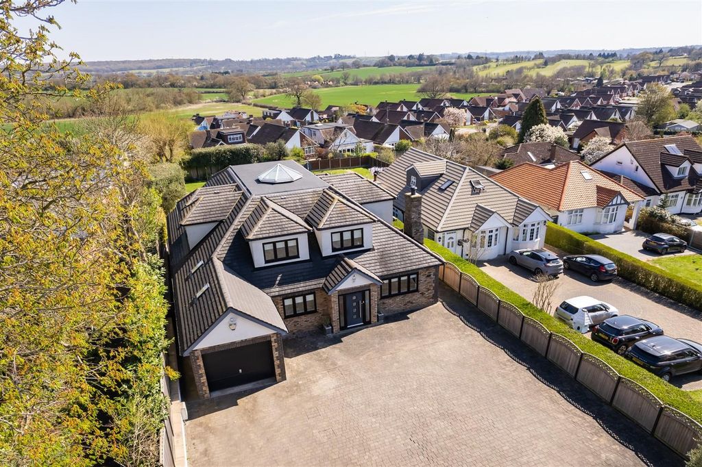 Property photo 1 of 34 Jubilee House 11 Bow Aerial (7).Jpg