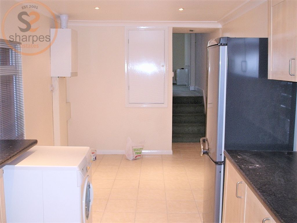 Property photo 3 of 9 1. Kitchen