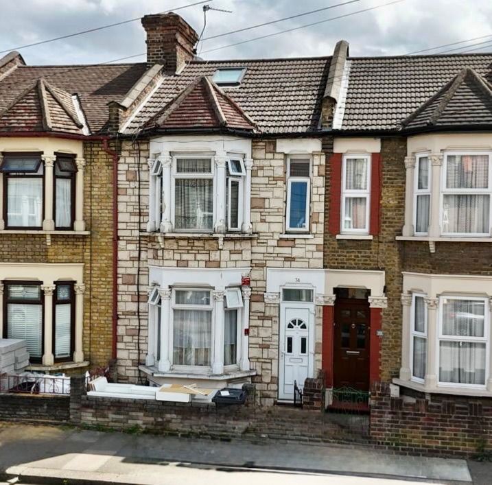 Property photo 1 of 16