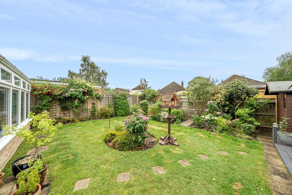 Property photo 3 of 13 Garden