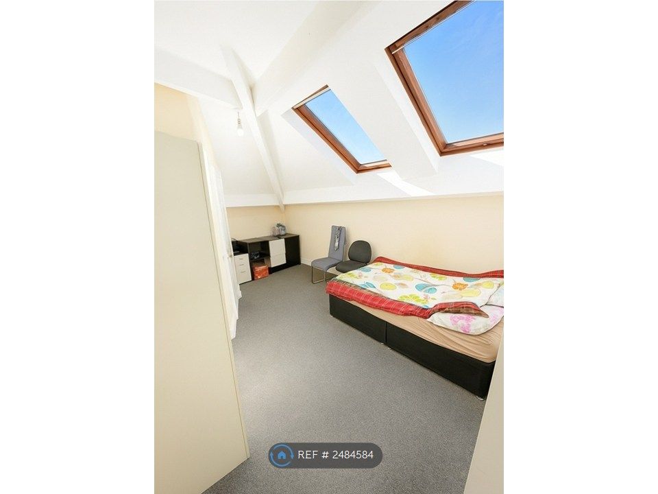Property photo 1 of 5