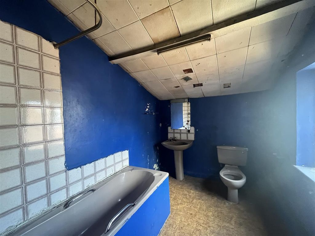 Property photo 2 of 8 Img_7825.Jpeg