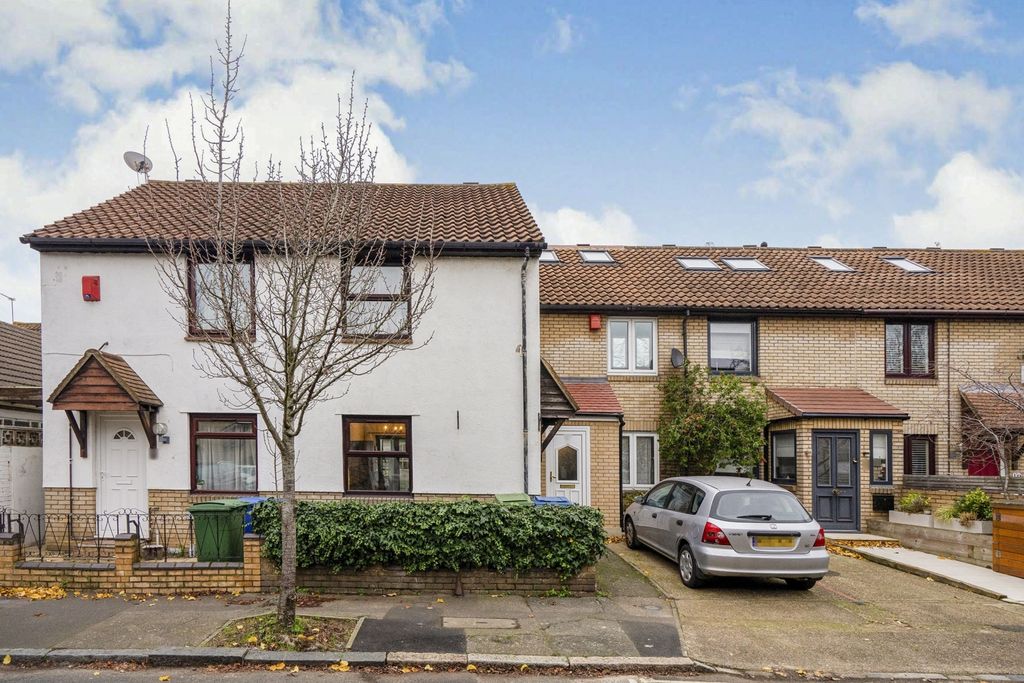 Property photo 1 of 10 Aa66dc02-5Bb9-Ef1...