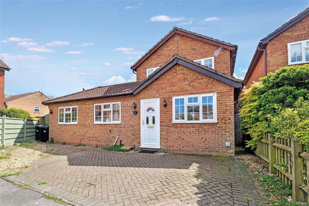 Property photo 1 of 5