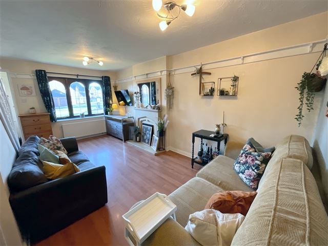 Property photo 2 of 20 Living Room