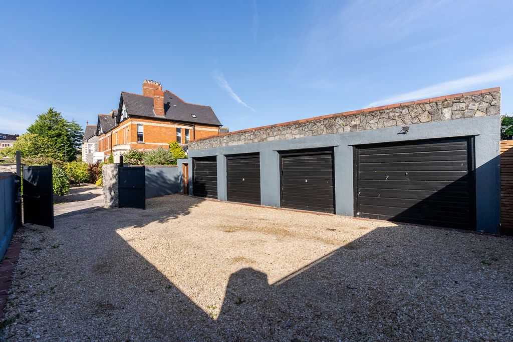 Additional image 21 of 6 bed end terrace house for saleVictoria Square, Penarth CF64