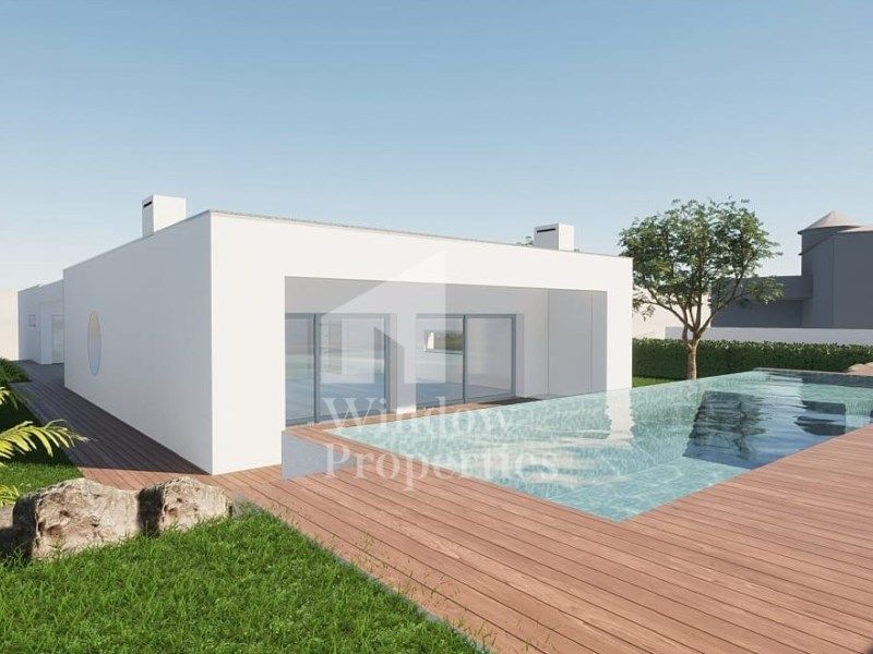 Property photo 1 of 28