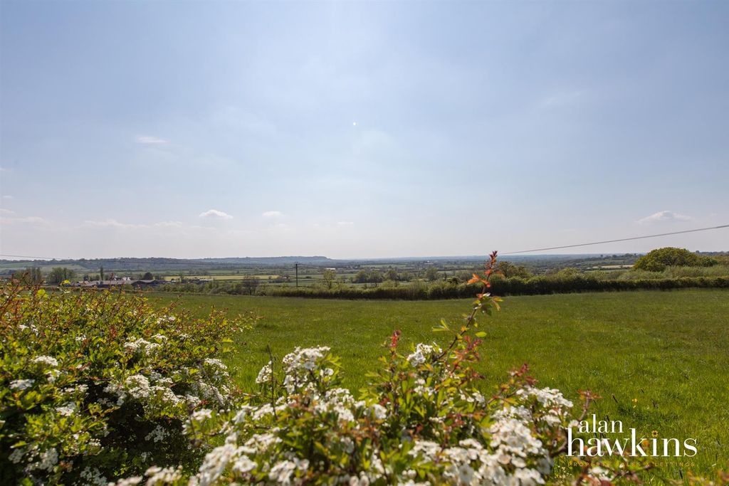 Property photo 3 of 27 Ah3503-4.Jpg