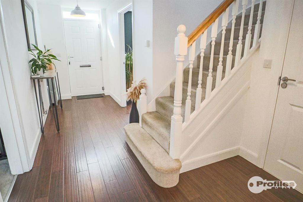 Property photo 2 of 35 Img_7996.Jpg