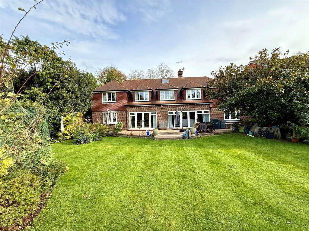 Property photo 3 of 19 Picture No. 14