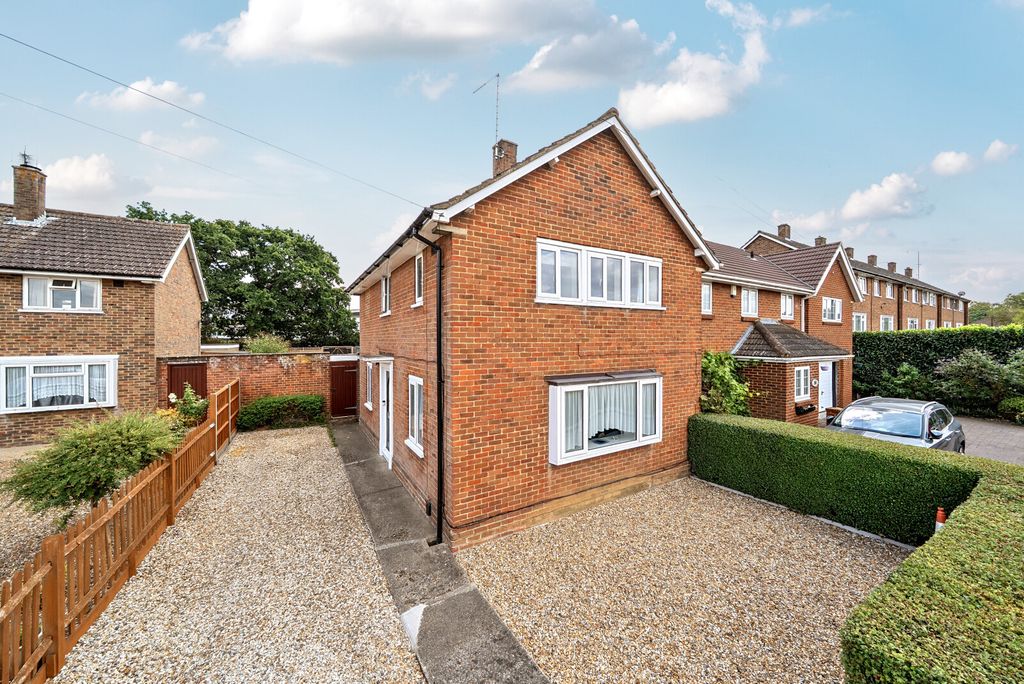 Property photo 1 of 19 1511626-1-1A033d3...