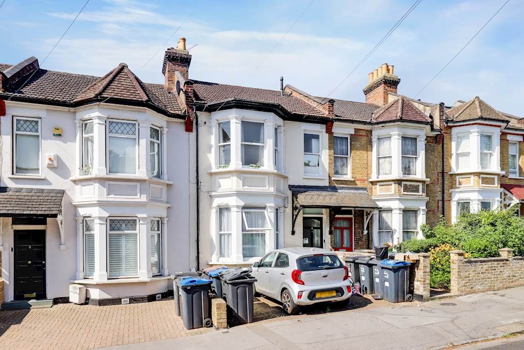 Property photo 1 of 9 15-c82Fjhhgll - 5A Egerton Road - 43-Small