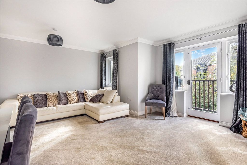 Property photo 2 of 30 Picture No. 02