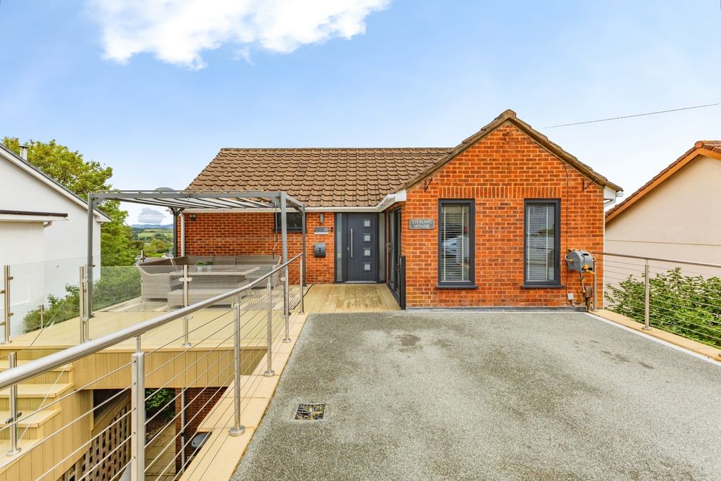 Property photo 2 of 36 Pbox-Img.Jpg