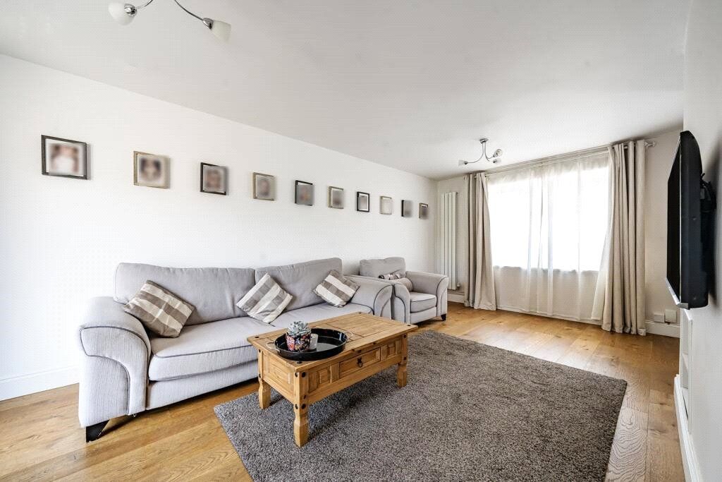 Property photo 2 of 13 Picture No. 04