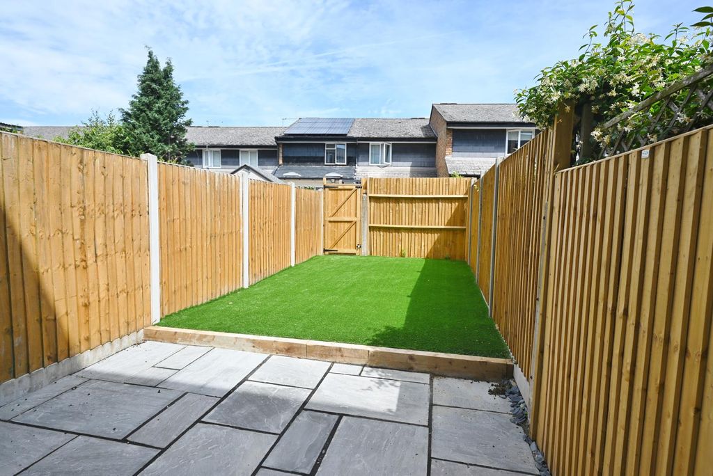 Property photo 3 of 13