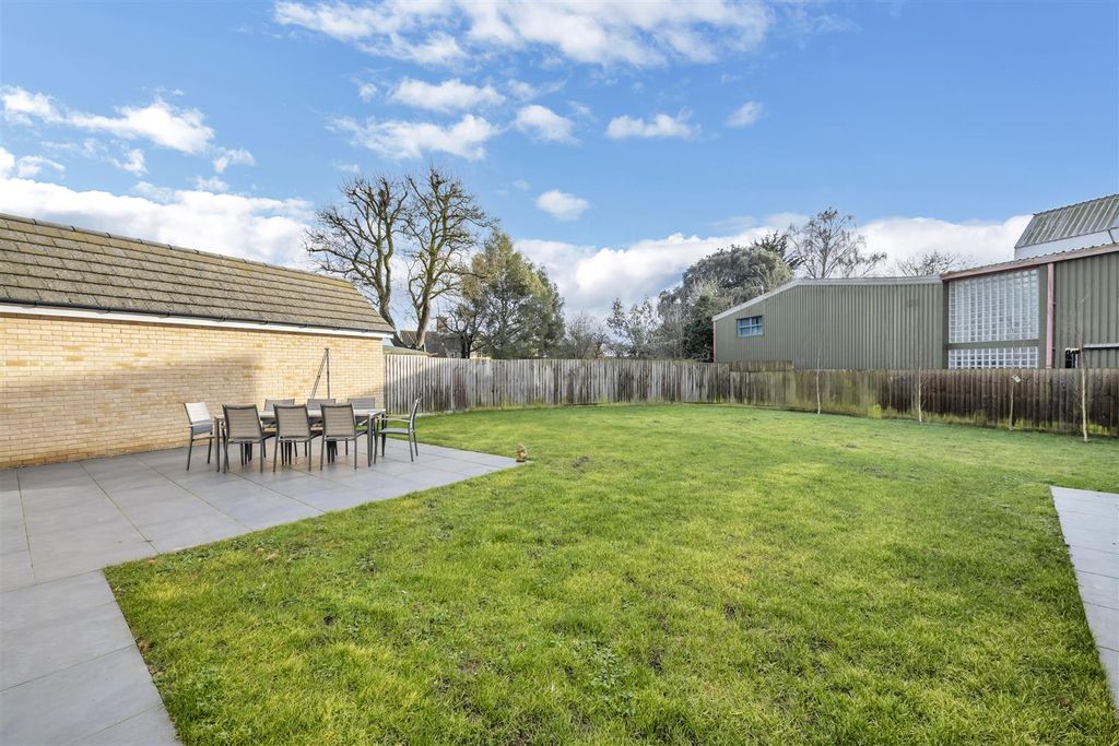 Property photo 3 of 31 Dcp_9838.Jpg