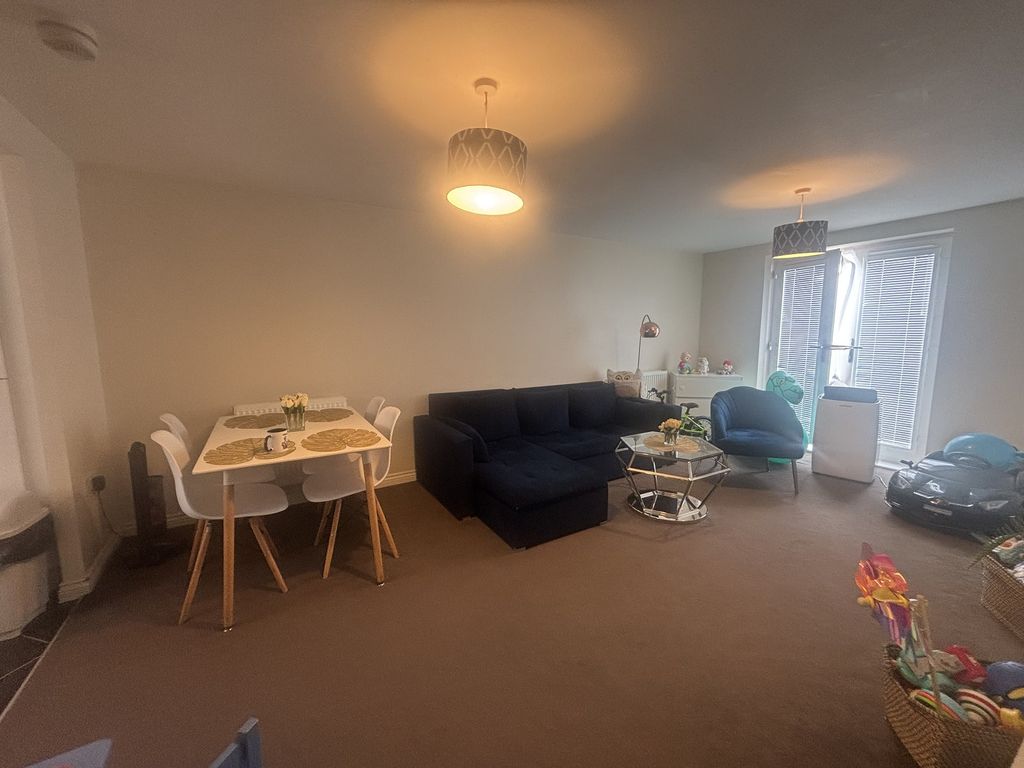 Property photo 2 of 9 Not Specified