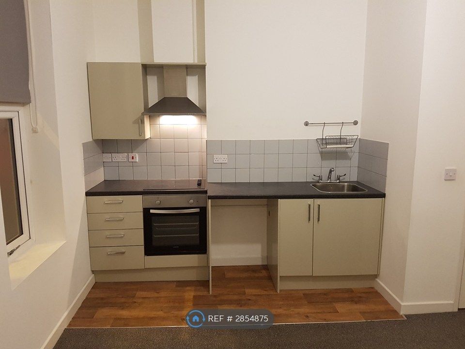 Property photo 2 of 13 Kitchen/Dining/Living