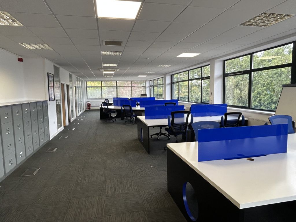 Property photo 3 of 4