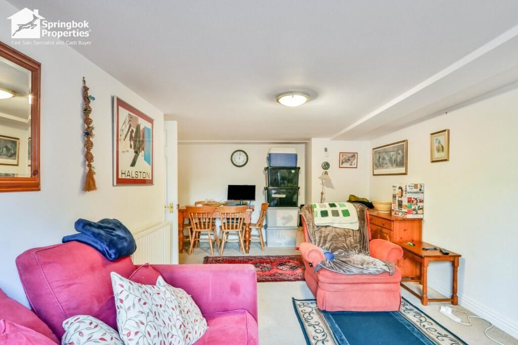 Property photo 3 of 10 Image 2