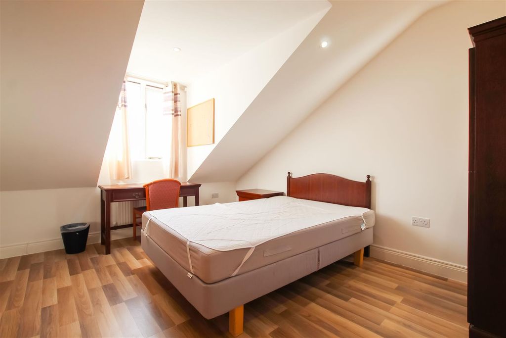 Property photo 3 of 9 Img_5576.Jpg