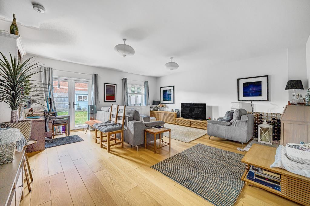 Property photo 2 of 11 Reception Area