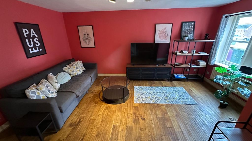 Property photo 2 of 15