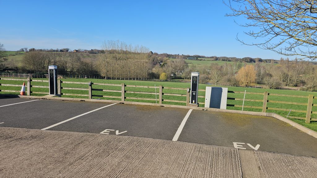 Property photo 2 of 22