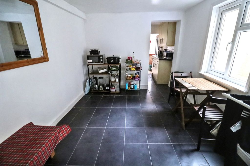 Property photo 2 of 11 Picture No. 01