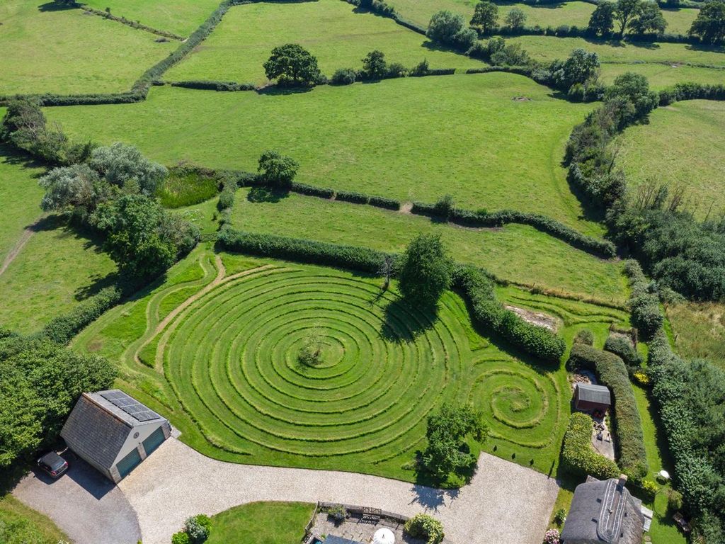 Property photo 2 of 20 Drone